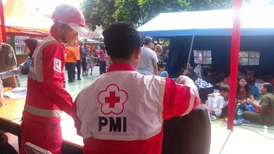 PMI Jakpus bantu korban kebakaran Senen Jakpus