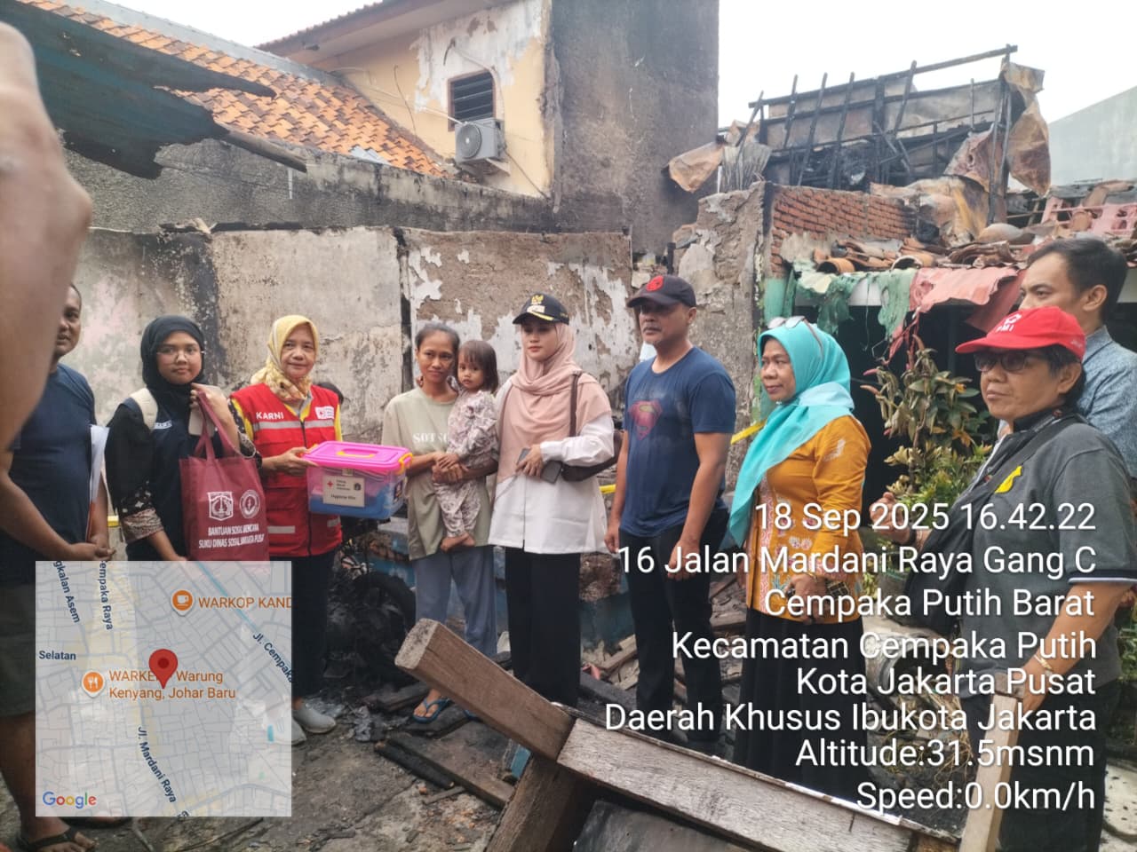 PMI Jakpus bantu kebakaran Cempaka Putih