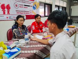 Cek golongan darah PMI Jakpus