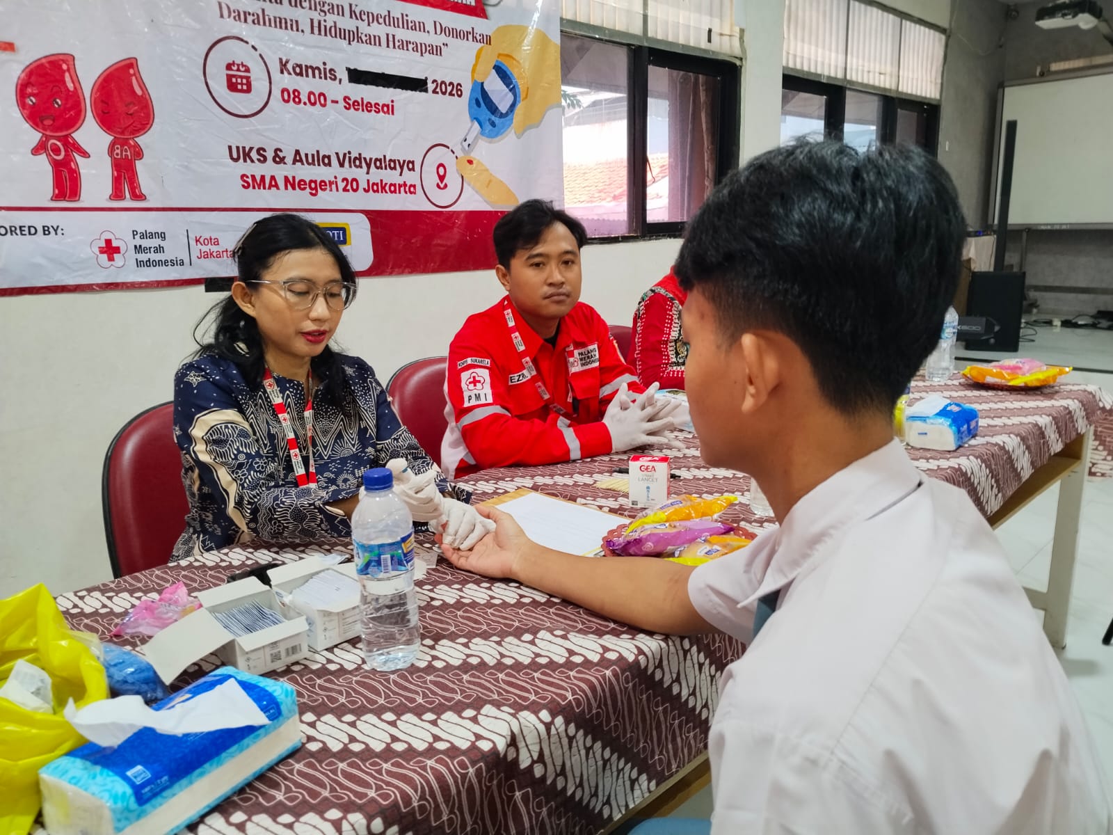 Lebih dari 100 Siswa Ikuti Cek Golongan Darah PMI Jakpus