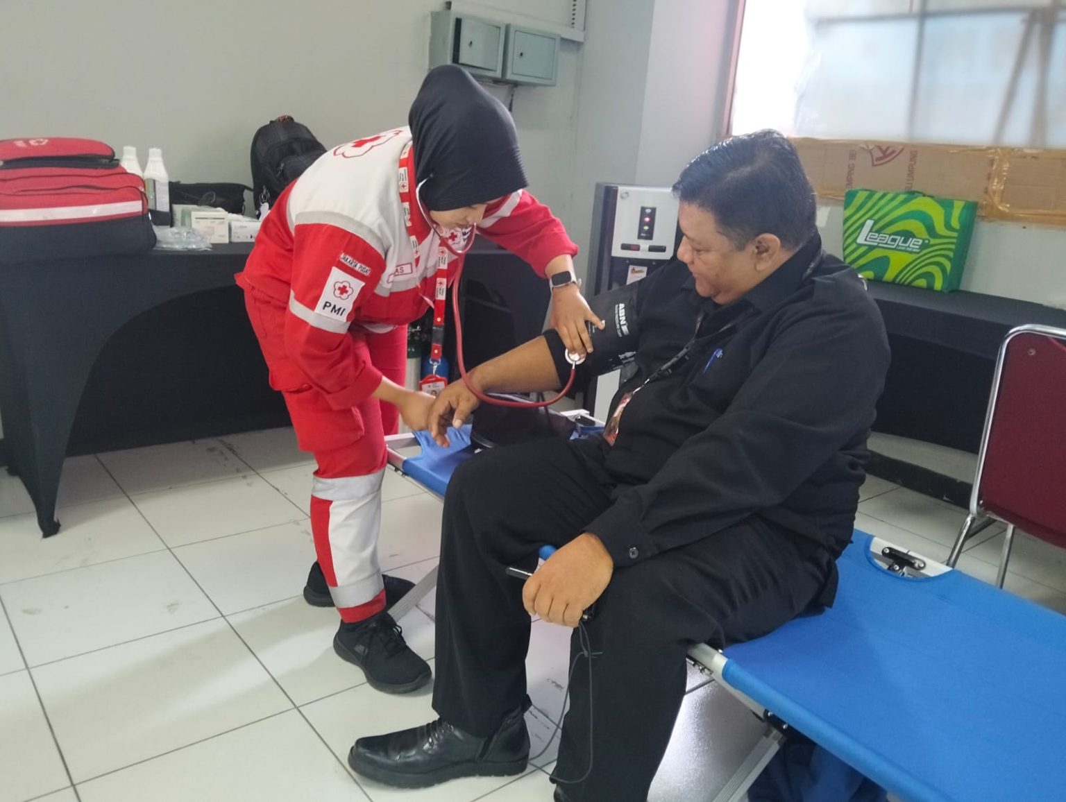 PMI Jakarta Pusat Berikan Pelayanan Kesehatan Selama Pameran di JIEXPO Kemayoran