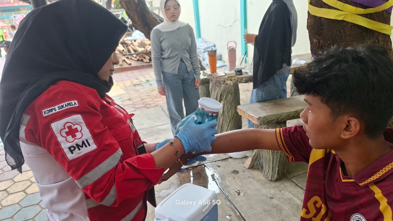 Kegiatan FESFLO (Festival Deflover) Vol. 6 yang diselenggarakan SMA Negeri 30 Jakarta pada 22–23 Agustus 2026 mendapat dukungan kesiapsiagaan medis dari PMI Kota Jakarta Pusat.